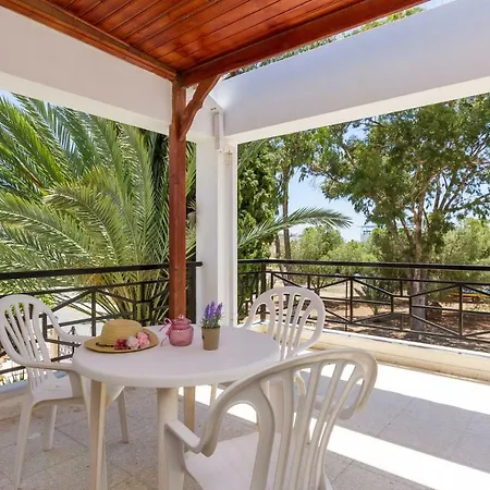 Larnaca Golden Beach Apts Apartment *